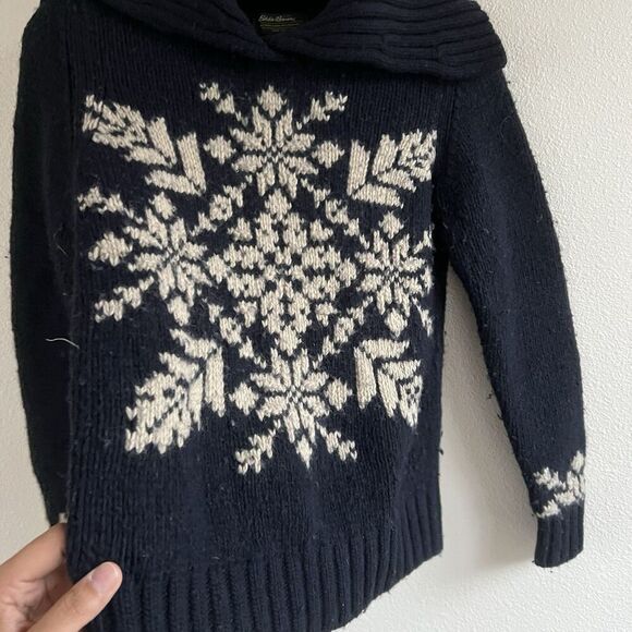 Eddie Bauer Womens Sz Sm Merino Wool Silk Blend Collared Sweater Blue Snowflake - Picture 4 of 8